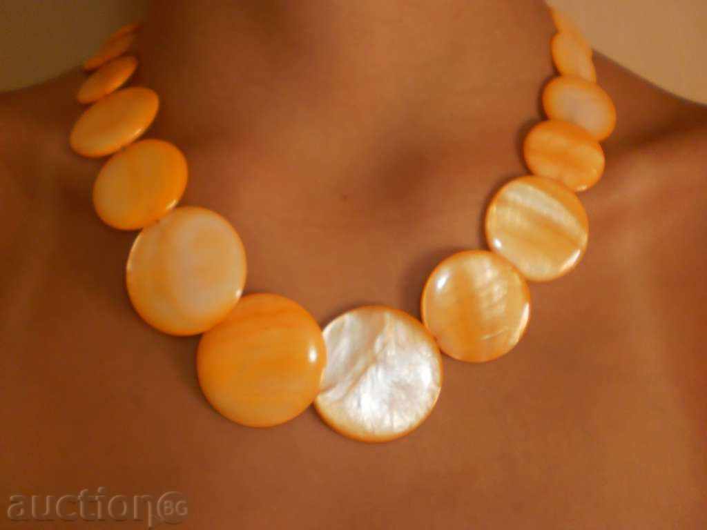 Necklace with natural mother of pearl in orange - 6