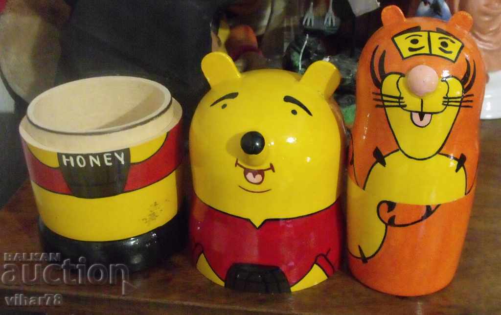 Аукцион МАТРЬОШКИ РЯДЪК МОДЕЛ,ОТ ЧЕТИРИ ЧАСТИ