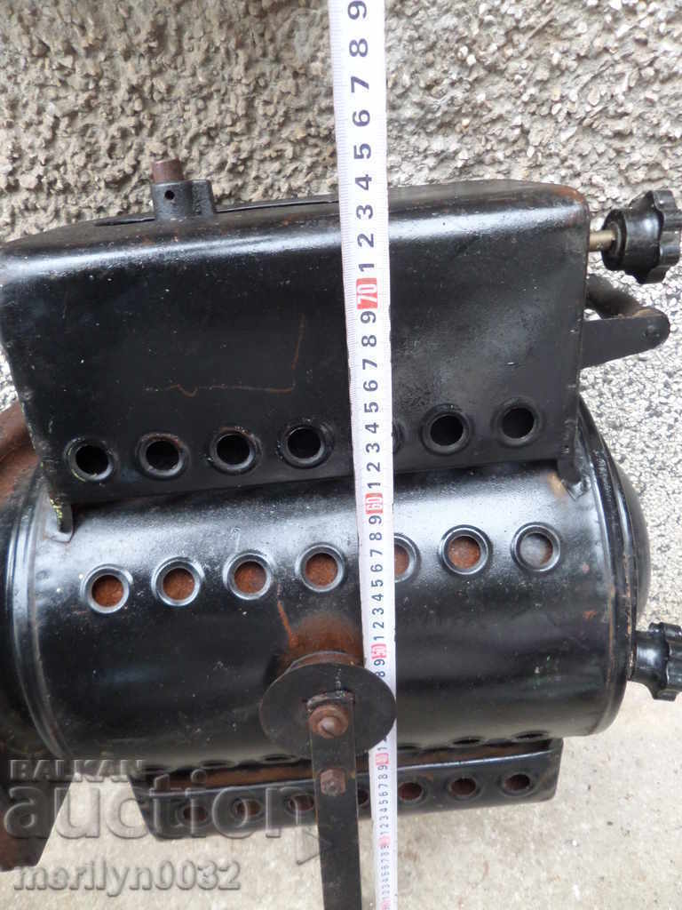 Luminaire projector from theater lamp with magnifier lantern with price 219.00 BGN | € 111.97 Luminaire projector from theater lamp with magnifier lantern with price 219.00 BGN | € 111.97