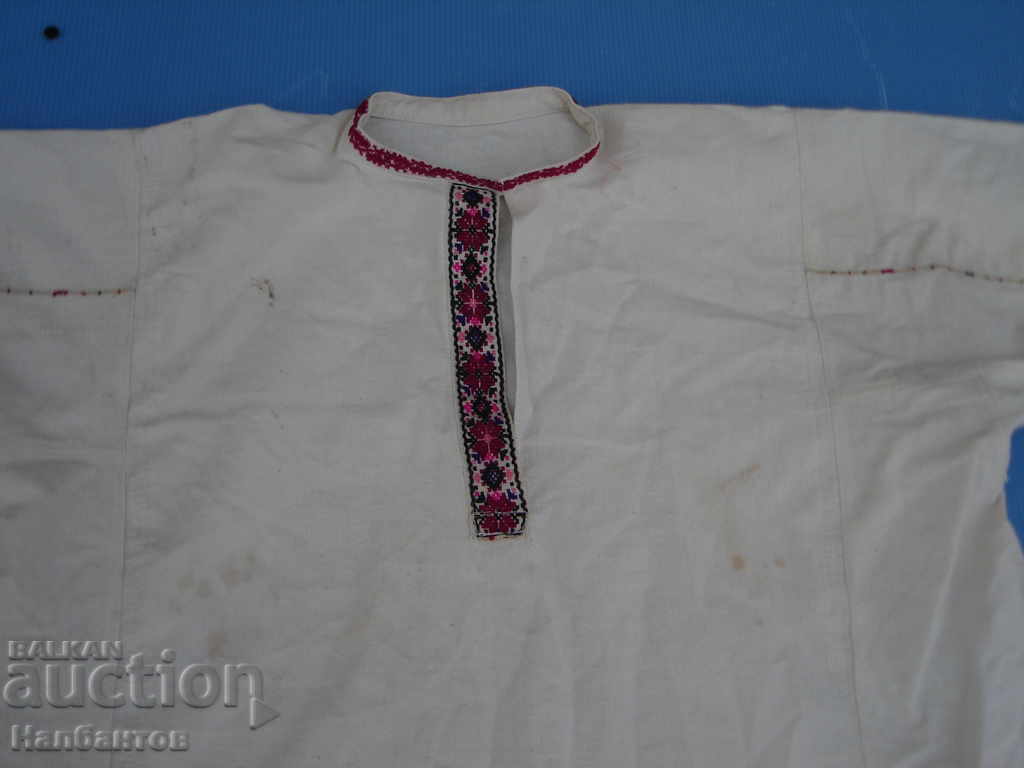 AUTHENTIC FASHION WOMEN'S CAPE SHIRT NOSIA-EXCELLENT with price 80.00 BGN | € 40.90 AUTHENTIC FASHION WOMEN'S CAPE SHIRT NOSIA-EXCELLENT with price 80.00 BGN | € 40.90