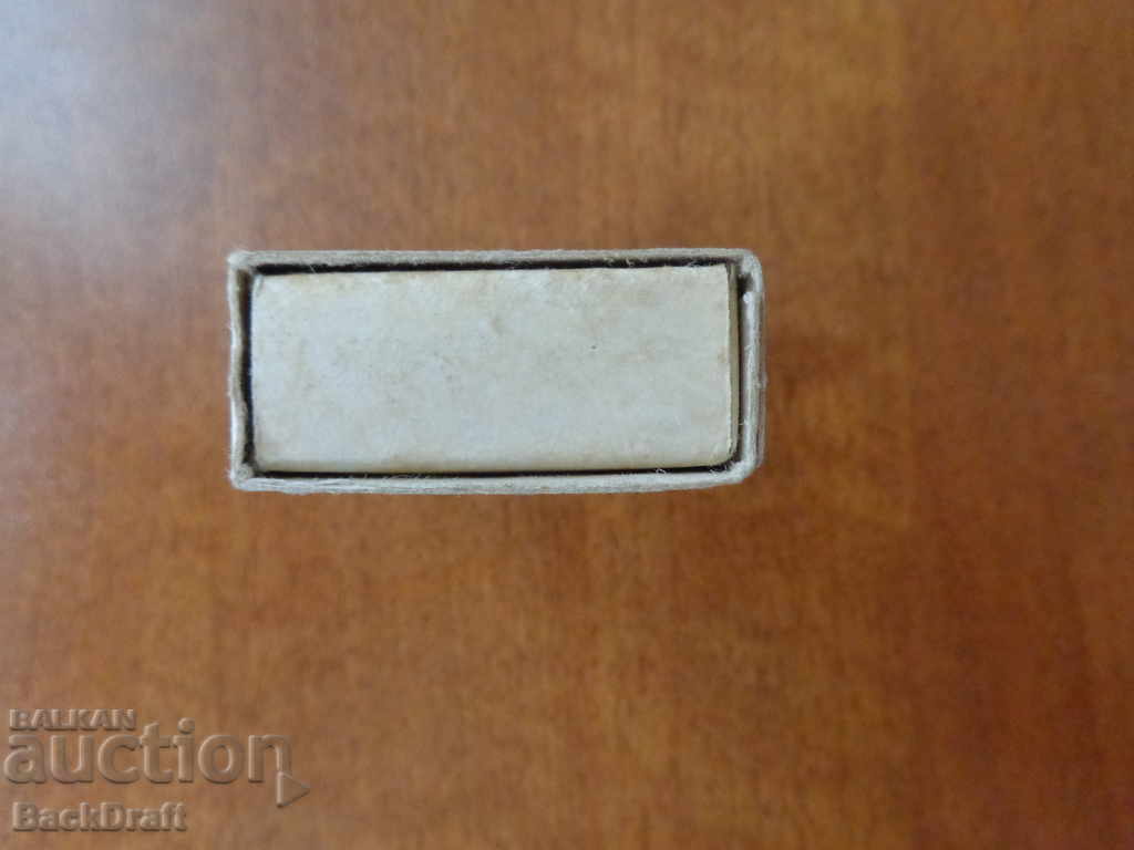 RED SOC KIBRIT EXPRESSION EVEREST 1984 - 7 RED SOC KIBRIT EXPRESSION EVEREST 1984 - 7