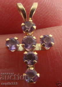 GOLD CROSS MEDALLION WITH NATURAL AMETHYSTS