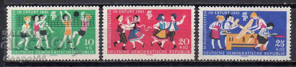 1961. GDR. eveniment Pionierat în Erfurt.