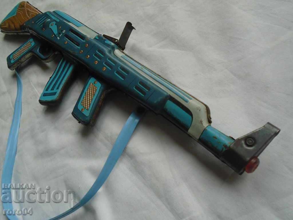 CHILD LAMARIAN AUTOMAT - 5 CHILD LAMARIAN AUTOMAT - 5