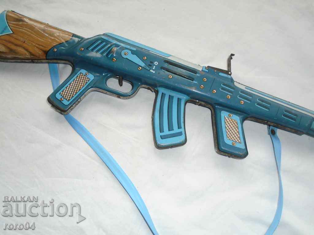 CHILD LAMARIAN AUTOMAT - 6 CHILD LAMARIAN AUTOMAT - 6