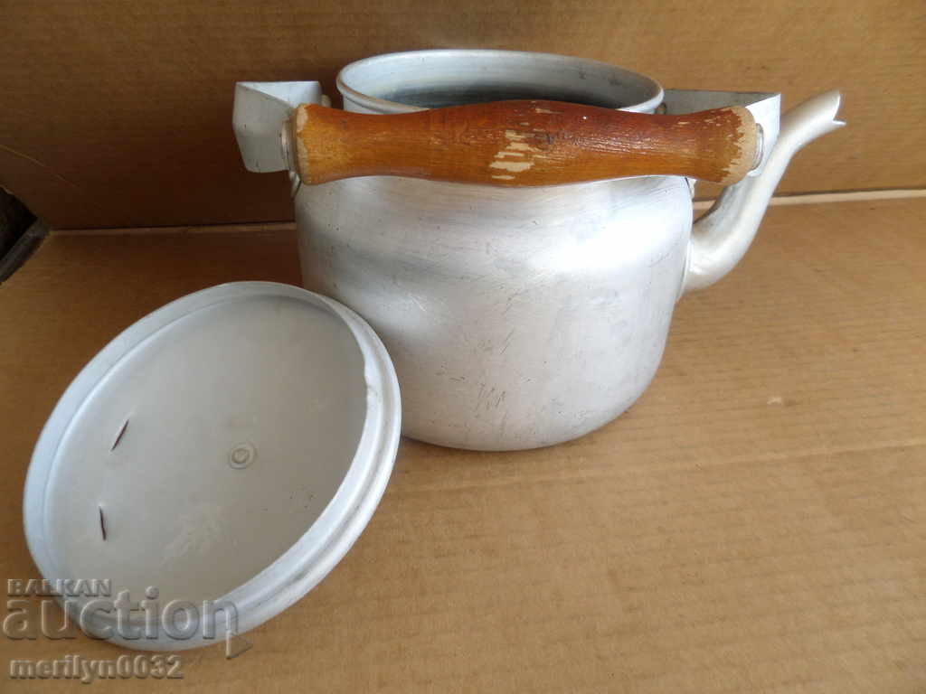 Παράδοση Αλουμίνιο βραστήρα κατσαρόλα σαμοβάρι ΕΣΣΔ τρύγου Παράδοση Αλουμίνιο βραστήρα κατσαρόλα σαμοβάρι ΕΣΣΔ τρύγου