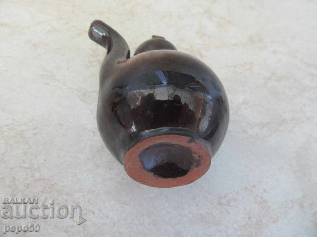 Аукцион СТАРА КЕРАМИЧНА СТОМНИЧКА-СВИРКА /височина 9см/ Аукцион СТАРА КЕРАМИЧНА СТОМНИЧКА-СВИРКА /височина 9см/