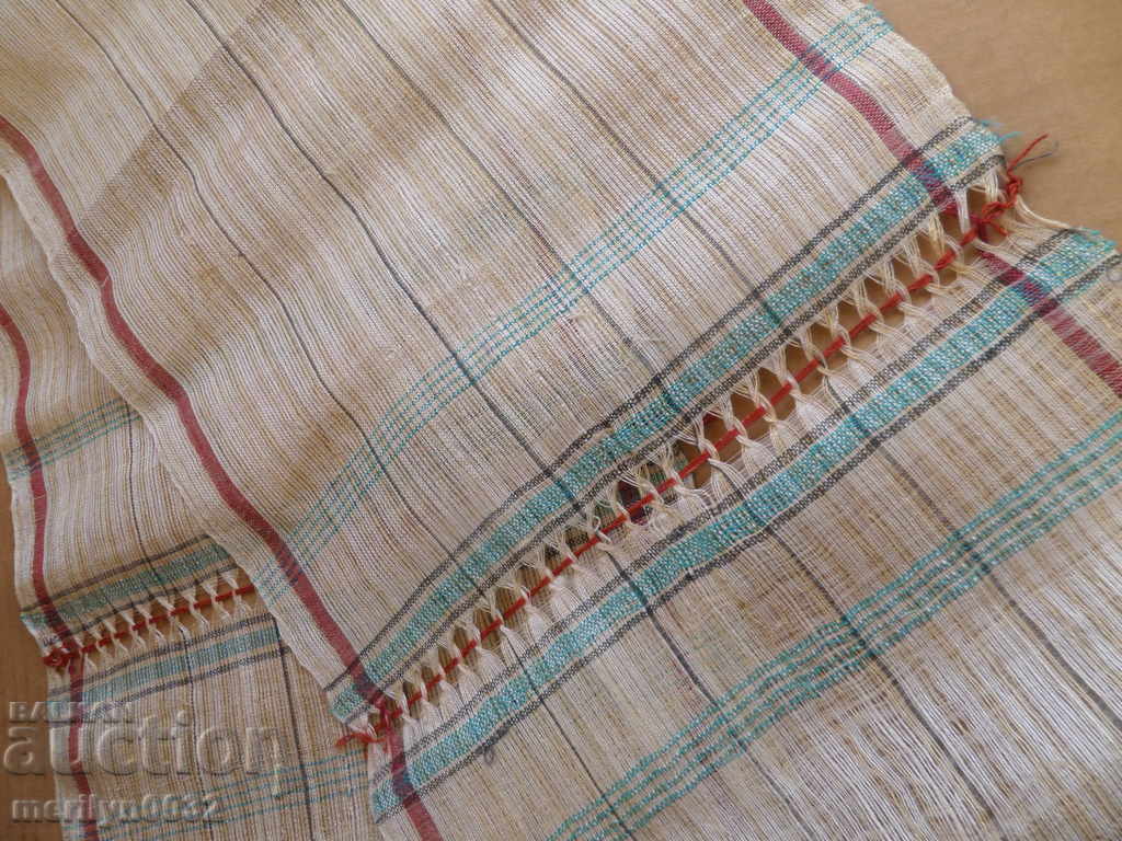 Auction An old hand-woven cloth embroidery Auction An old hand-woven cloth embroidery