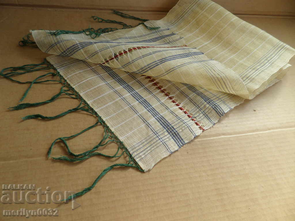An old hand-woven cloth embroidery - 6 An old hand-woven cloth embroidery - 6