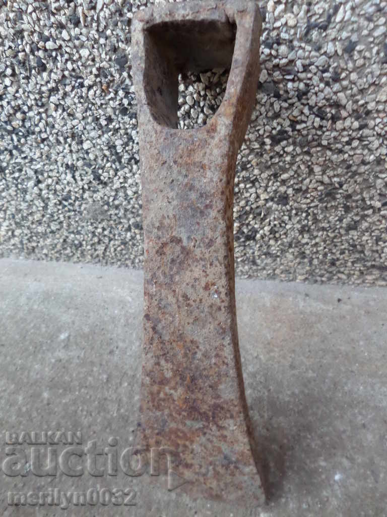 Auction Old forged turntable, wrought iron, picking, tool, top Auction Old forged turntable, wrought iron, picking, tool, top