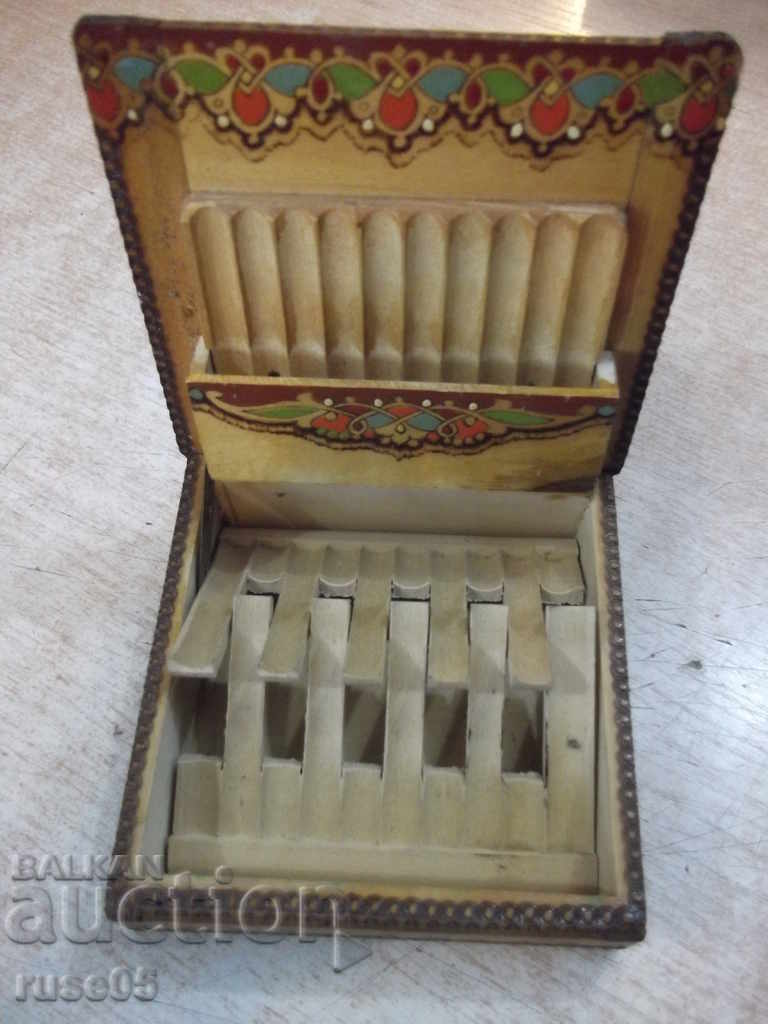 Cigarette box pyrographic - 3