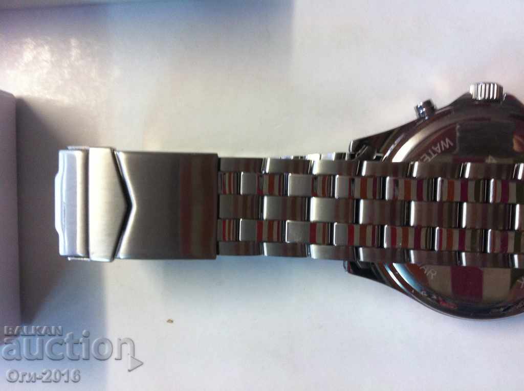 Delivery of Time Piece Clock