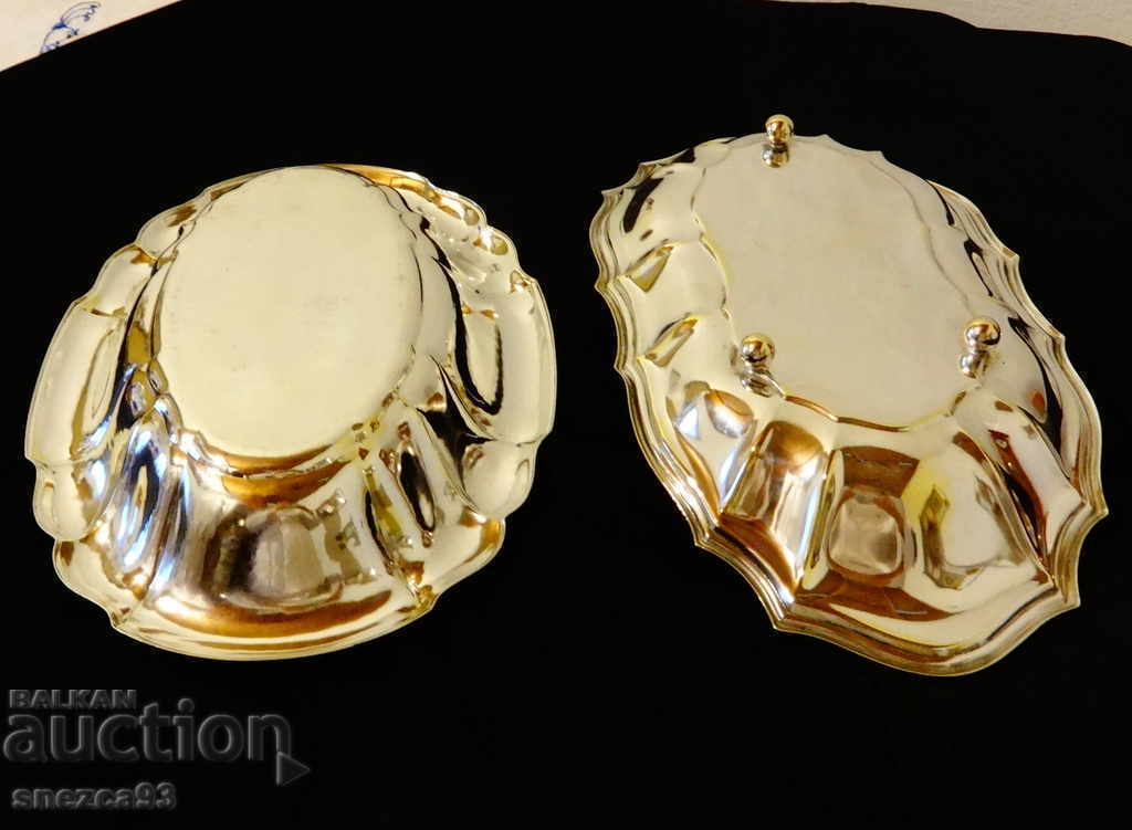 Auction  Silver plated fruit bowl.