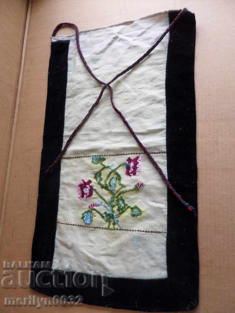 Auction Old fukana apron, embroidery, costume, sukman Auction Old fukana apron, embroidery, costume, sukman
