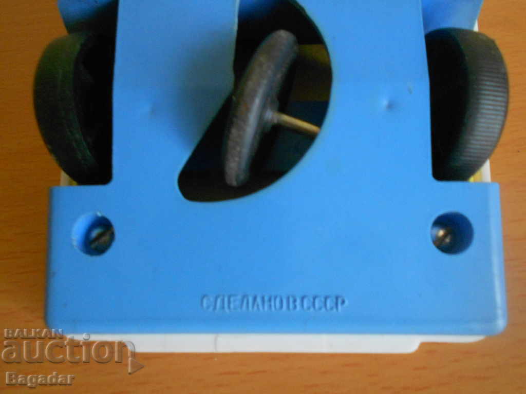 Стара руска играчка кола - 6 Стара руска играчка кола - 6