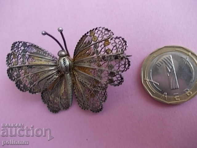 Ασημένια καρφίτσα - μοναδική. με τιμή 200.00 BGN | € 102.26 Ασημένια καρφίτσα - μοναδική. με τιμή 200.00 BGN | € 102.26