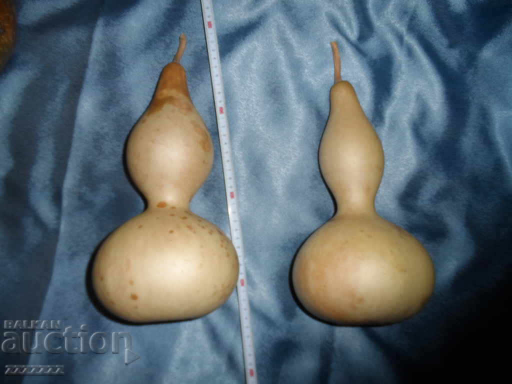 Auction Lot of gourds - 4 pcs. Auction Lot of gourds - 4 pcs.