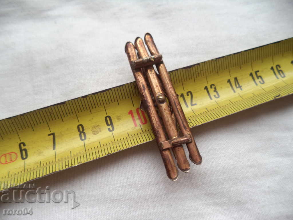 OLD RELIABLE BROWN WITH BROOM CUTTER - 5 OLD RELIABLE BROWN WITH BROOM CUTTER - 5