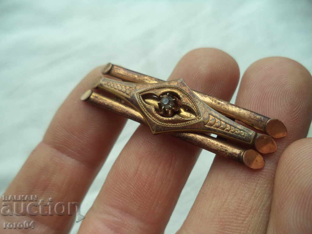 OLD RELIABLE BROWN WITH BROOM CUTTER - 6 OLD RELIABLE BROWN WITH BROOM CUTTER - 6