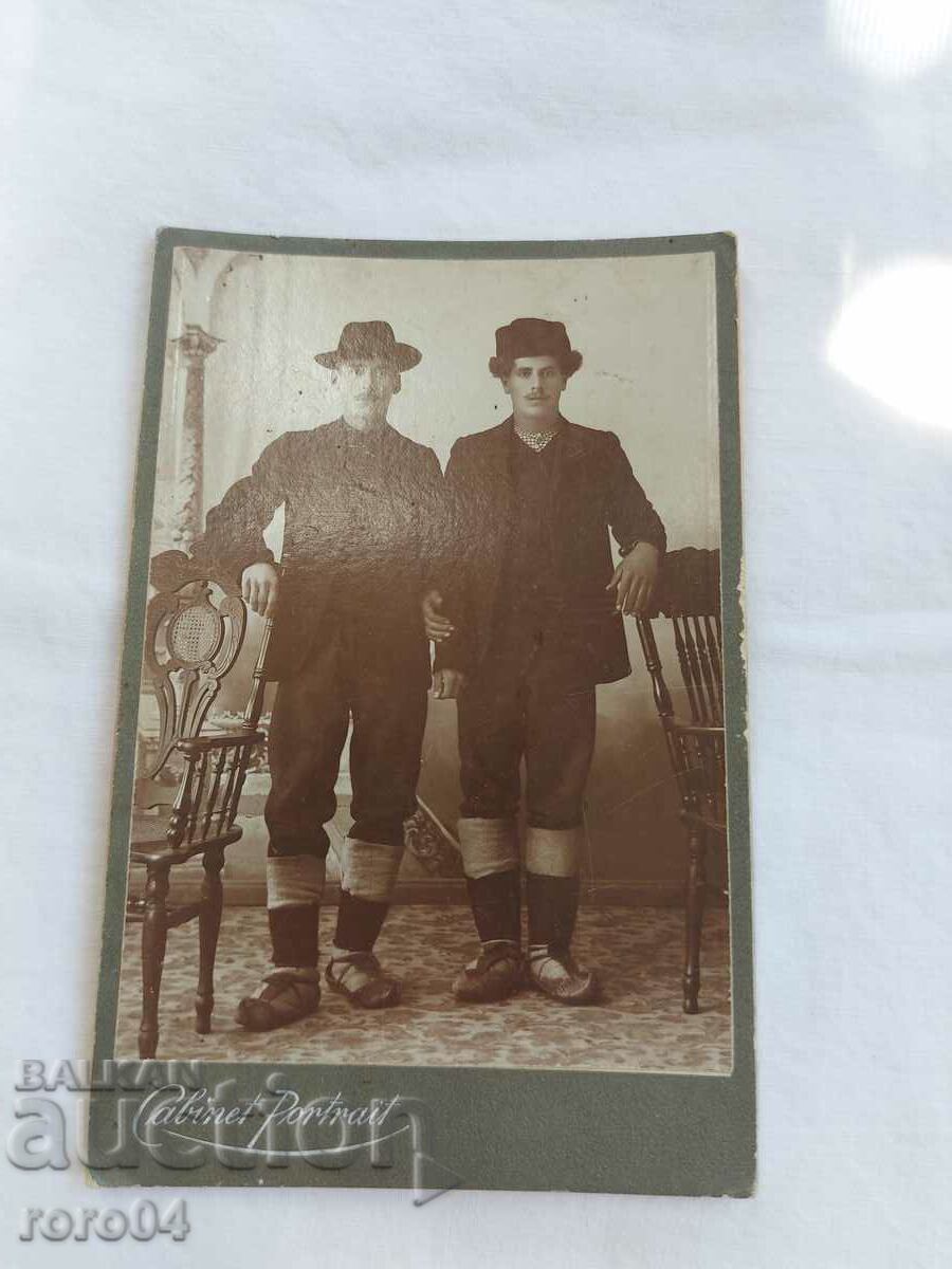 МЪЖЕ - КОСТЮМИ - ЦЪРВУЛИ - СТОЛОВЕ