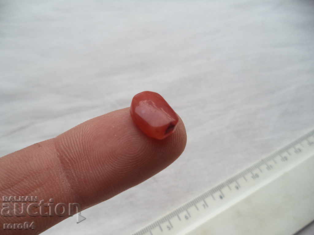 PRECIOUS STONE DRAGED GOLD RING with price 20.00 BGN | € 10.23 PRECIOUS STONE DRAGED GOLD RING with price 20.00 BGN | € 10.23