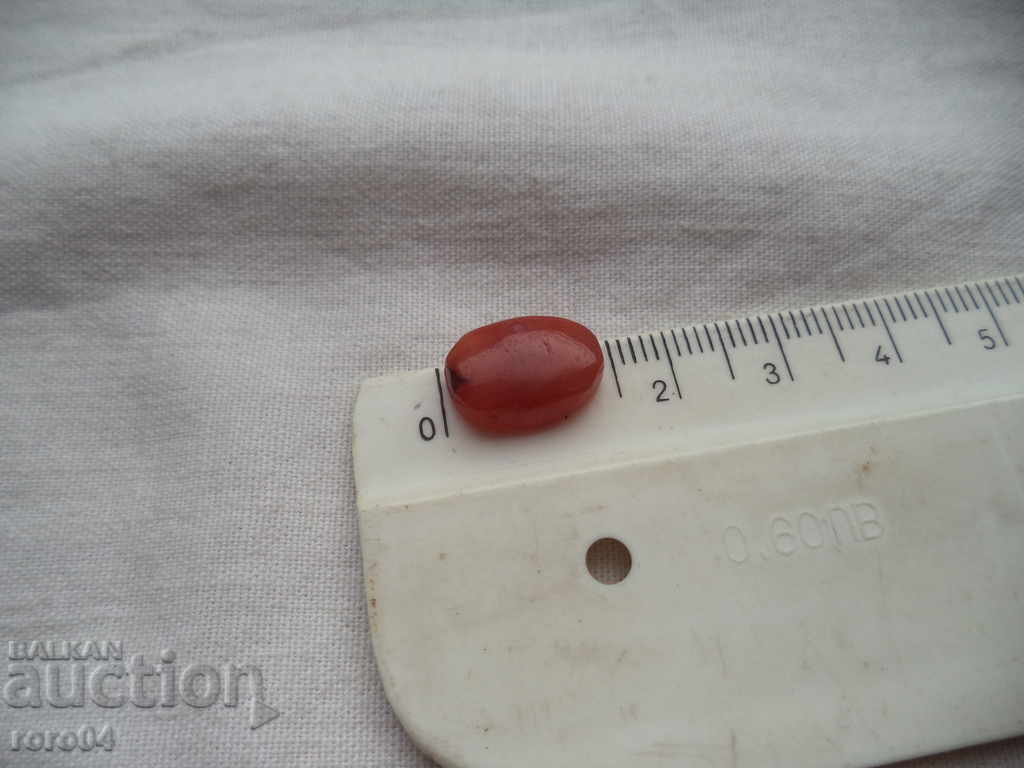 Auction PRECIOUS STONE DRAGED GOLD RING Auction PRECIOUS STONE DRAGED GOLD RING