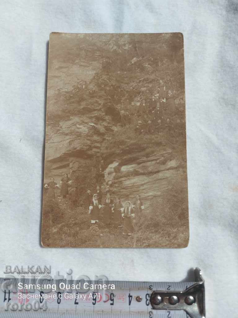 CARRIERS - CHILDREN - ROCKS - 7 CARRIERS - CHILDREN - ROCKS - 7