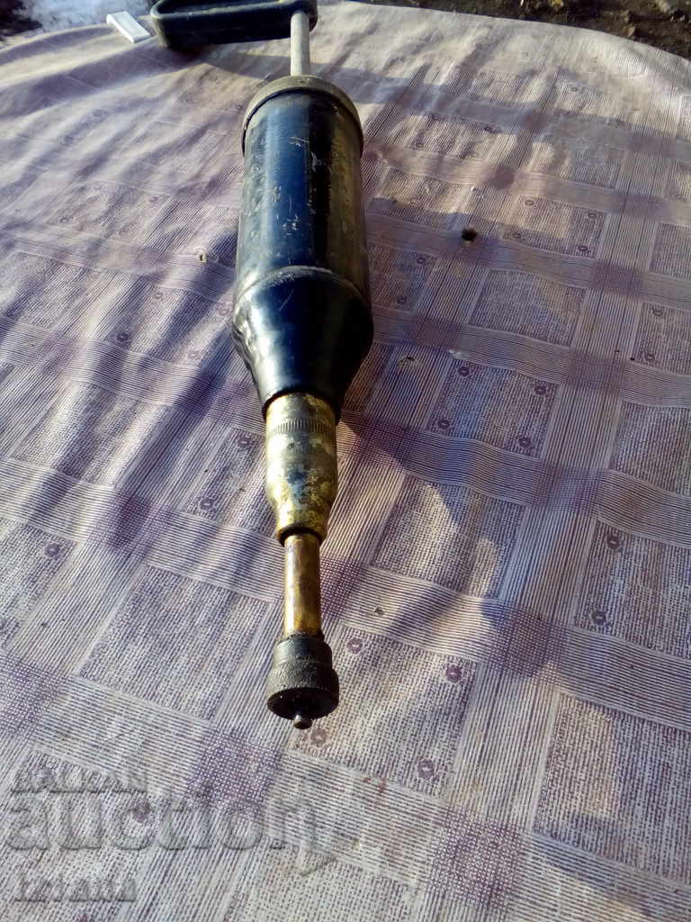 Delivery of Greyhound Delivery of Greyhound