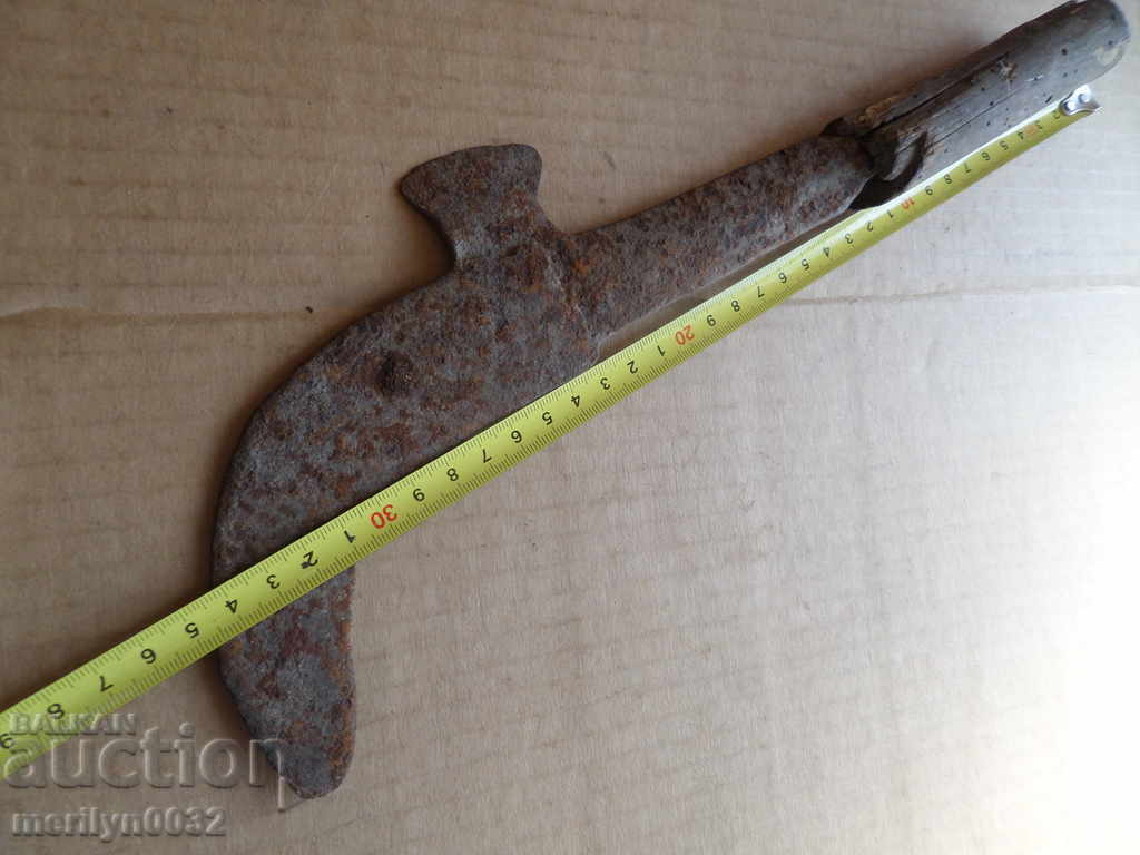 Delivery of Old handmade knife, wrought iron Delivery of Old handmade knife, wrought iron