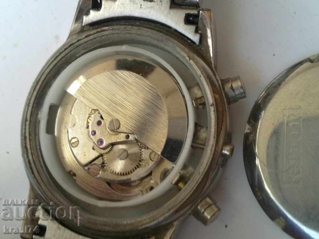 Delivery of Clock - automatic Delivery of Clock - automatic