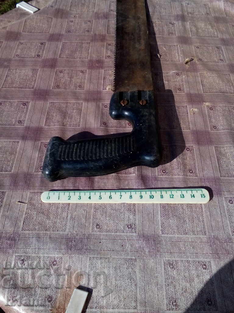 Delivery of An old saw, a saw