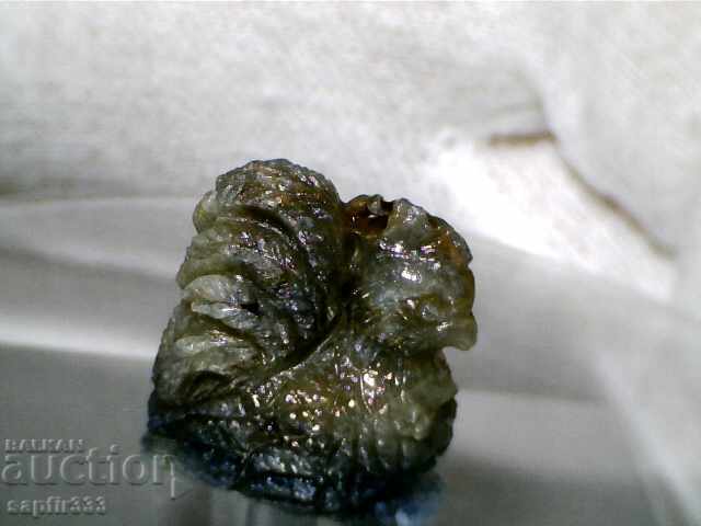 UNIQUE FIGURE RED SAPPHIRE HAND-GRAINED-YEAR OF CATTLE - 5 UNIQUE FIGURE RED SAPPHIRE HAND-GRAINED-YEAR OF CATTLE - 5