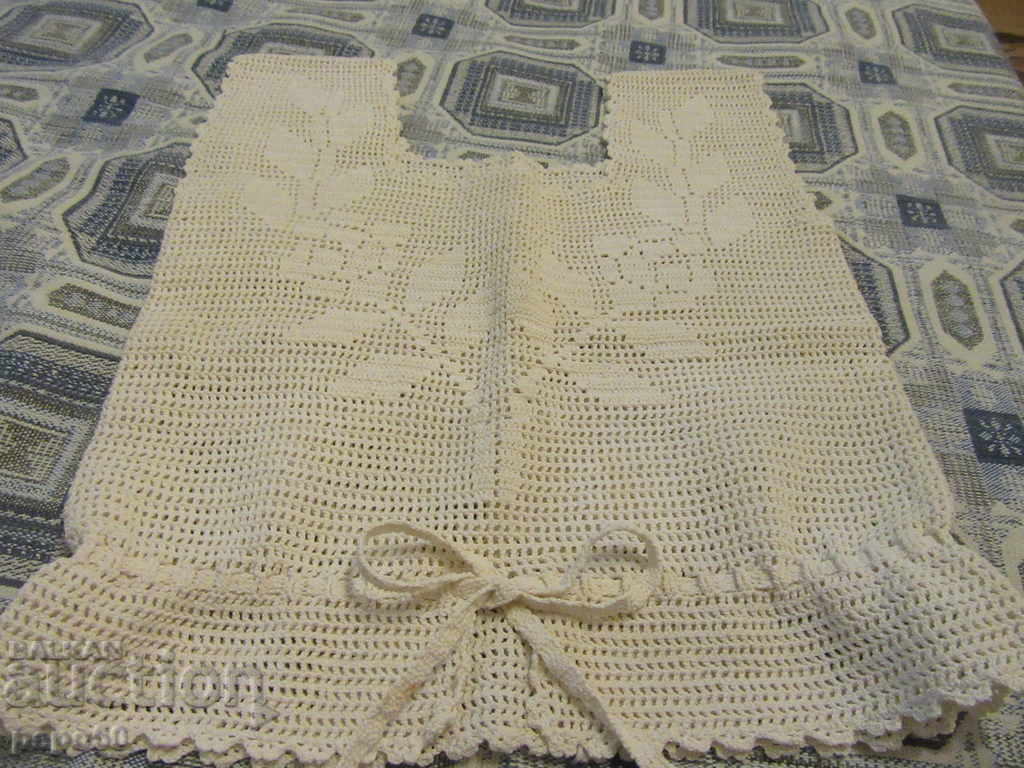 Аукцион КРАСИВА БЛУЗКА,ПЛЕТЕНА НА ЕДНА КУКА