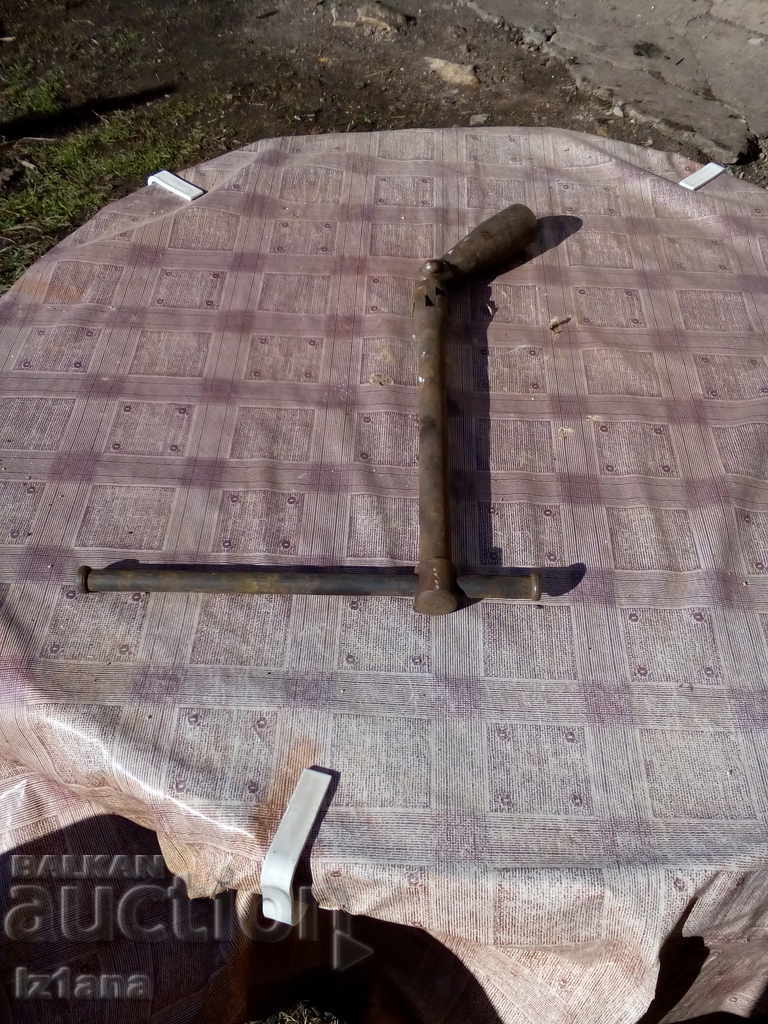 Auction Old wrench Auction Old wrench