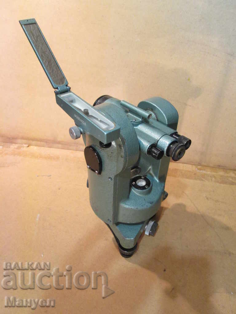 Auction  Sell ​​old theodolite ОТШ.RRRRRRRRRRRRRRRRRR