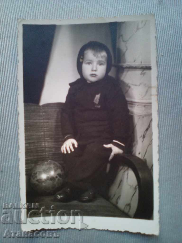 Old photo Child with ball photo Venus 1943