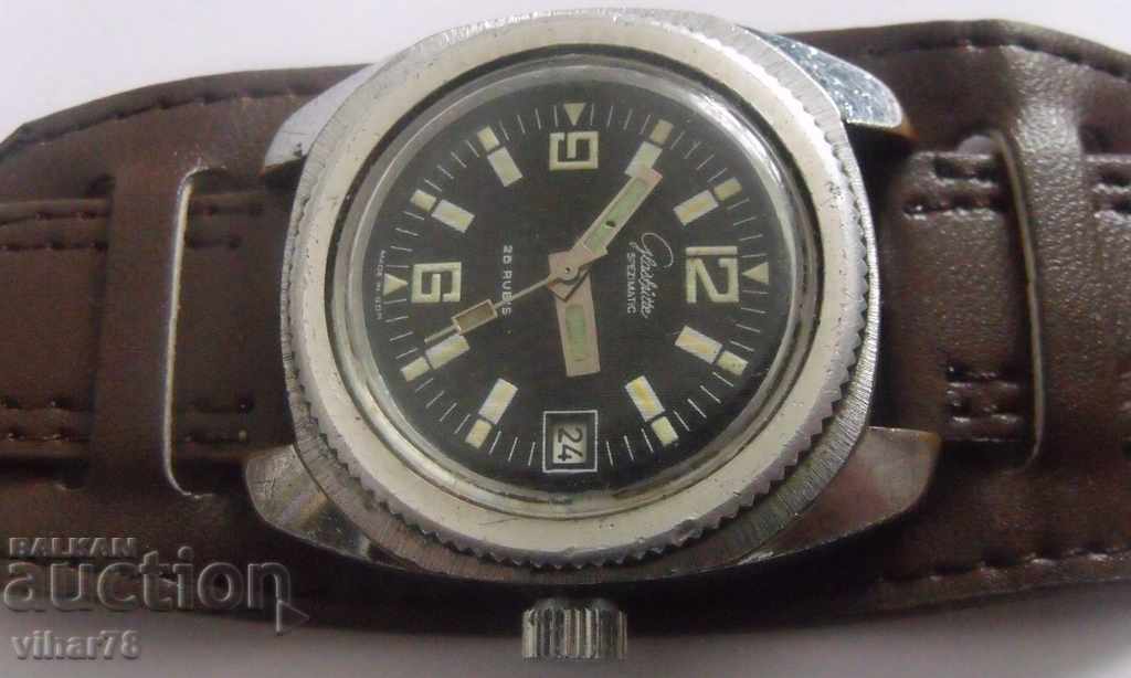 Auction RED COLLECTION MODEL-gab-gub-glashutte Auction RED COLLECTION MODEL-gab-gub-glashutte