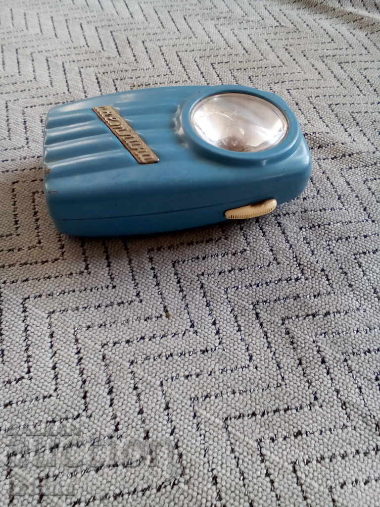 Delivery of Flashlight, flashlight LIGHT Delivery of Flashlight, flashlight LIGHT