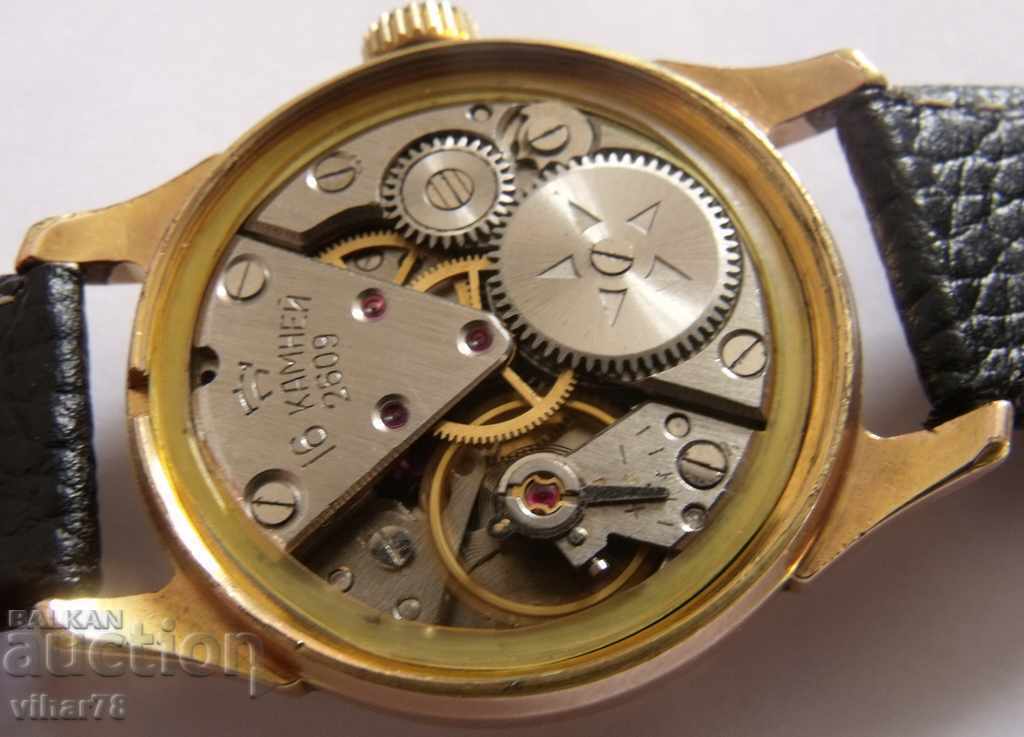 RACKS-RED MODEL-AREA 20 MICRONA - 5 RACKS-RED MODEL-AREA 20 MICRONA - 5