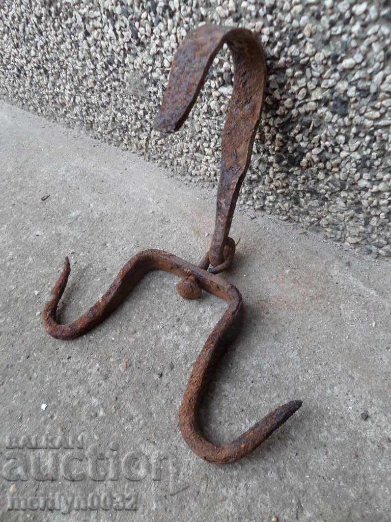 Forged buttock, hook, wrought iron - 7 Forged buttock, hook, wrought iron - 7