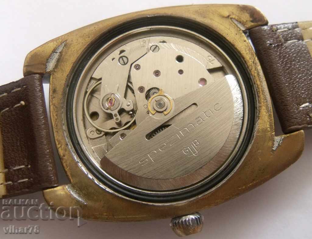 RED COLLECTION MODEL-gab-gub-glashutte - 5