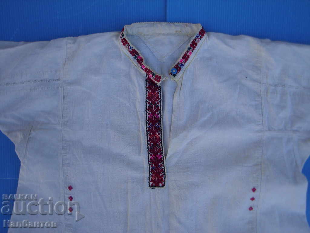 AUTHENTIC MEN'S SHIRT NOSIA with price 100.00 BGN | € 51.13 AUTHENTIC MEN'S SHIRT NOSIA with price 100.00 BGN | € 51.13