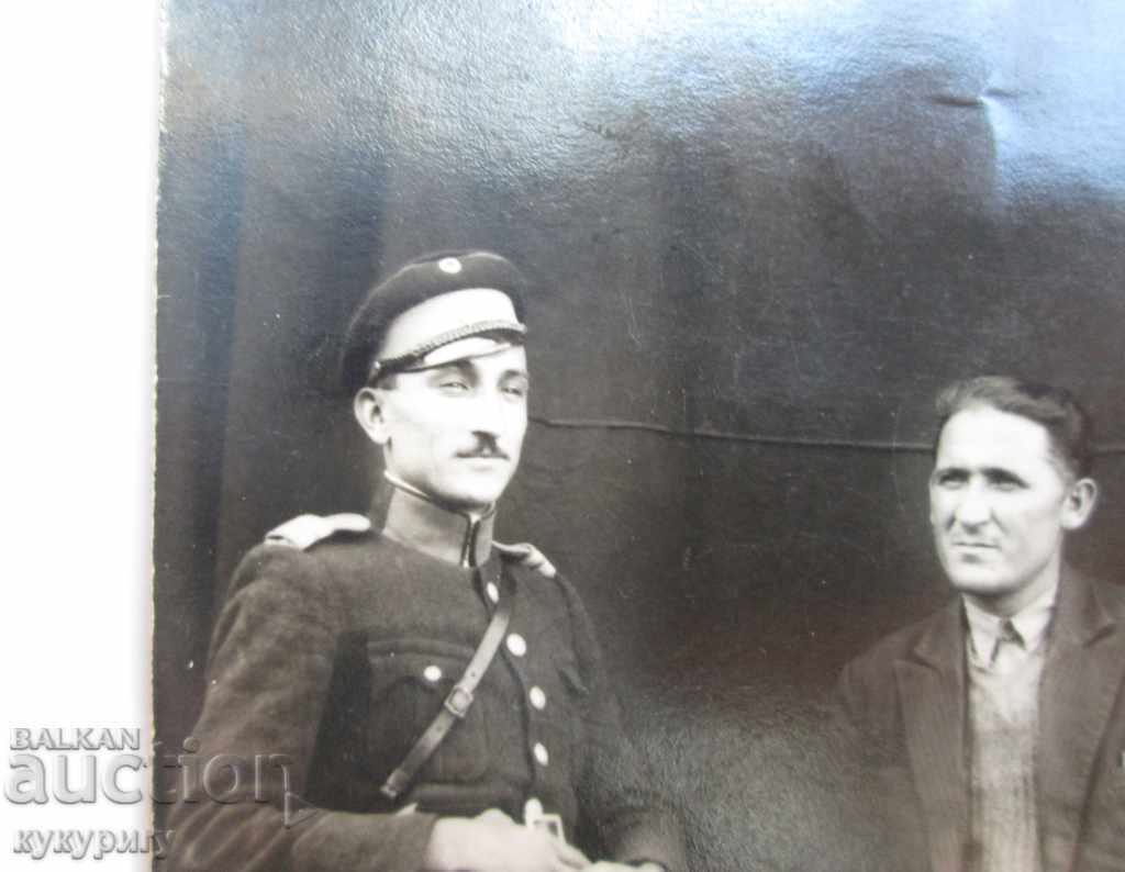 Παλιά εικόνα ενός αστυνομικού με στολή Βασίλειο της Βουλγαρίας το 1939 με τιμή 20.00 BGN | € 10.23 Παλιά εικόνα ενός αστυνομικού με στολή Βασίλειο της Βουλγαρίας το 1939 με τιμή 20.00 BGN | € 10.23