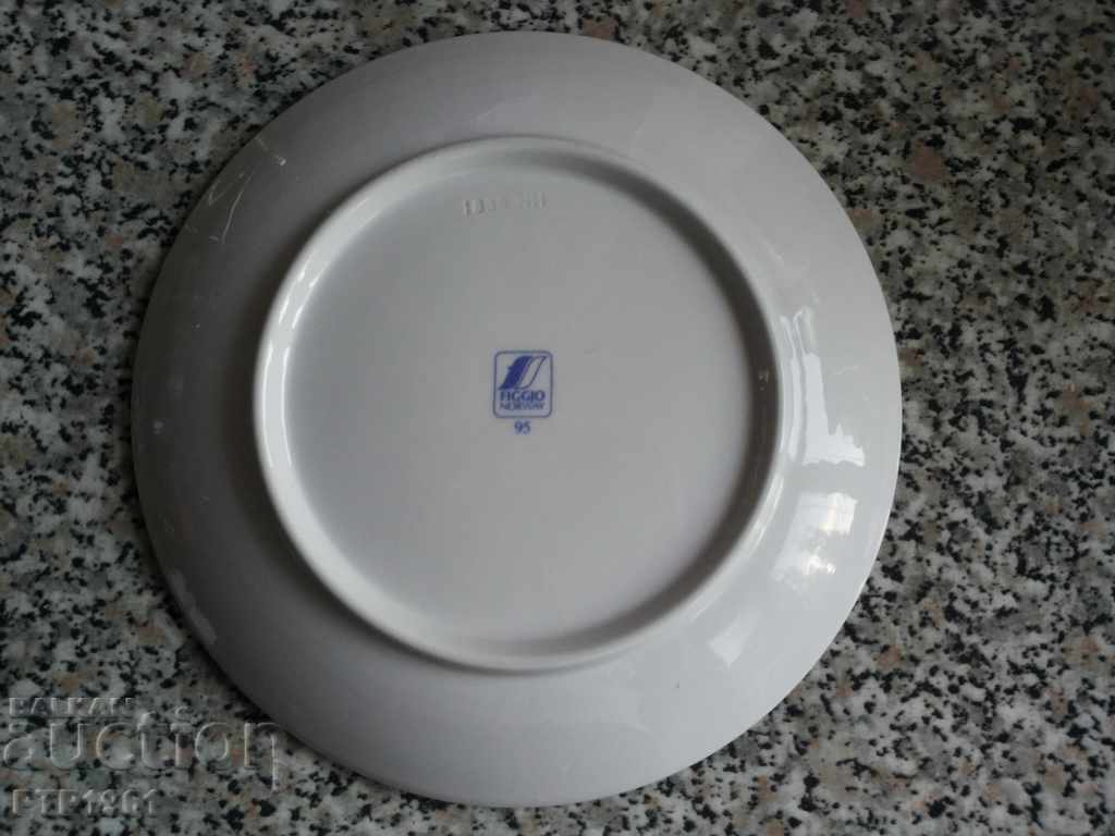 Delivery of wall plate Delivery of wall plate