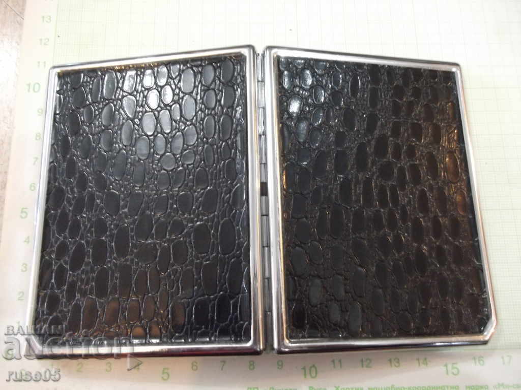 Livrarea Cutie de tabat și brichetă din cristal piezo cu funcționare cu flacără moale