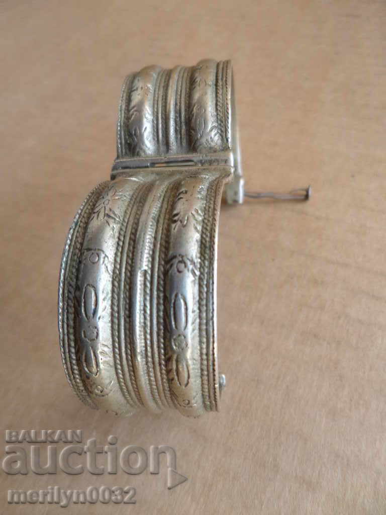 Delivery of Renaissance silver bracelet silver crown jewelery jewel