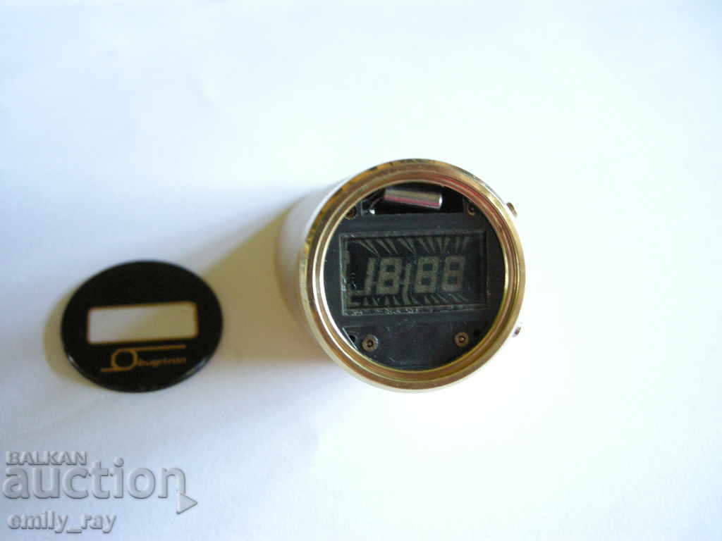 Παράδοση ρολόι στην επιφάνεια εργασίας bugitron Παράδοση ρολόι στην επιφάνεια εργασίας bugitron