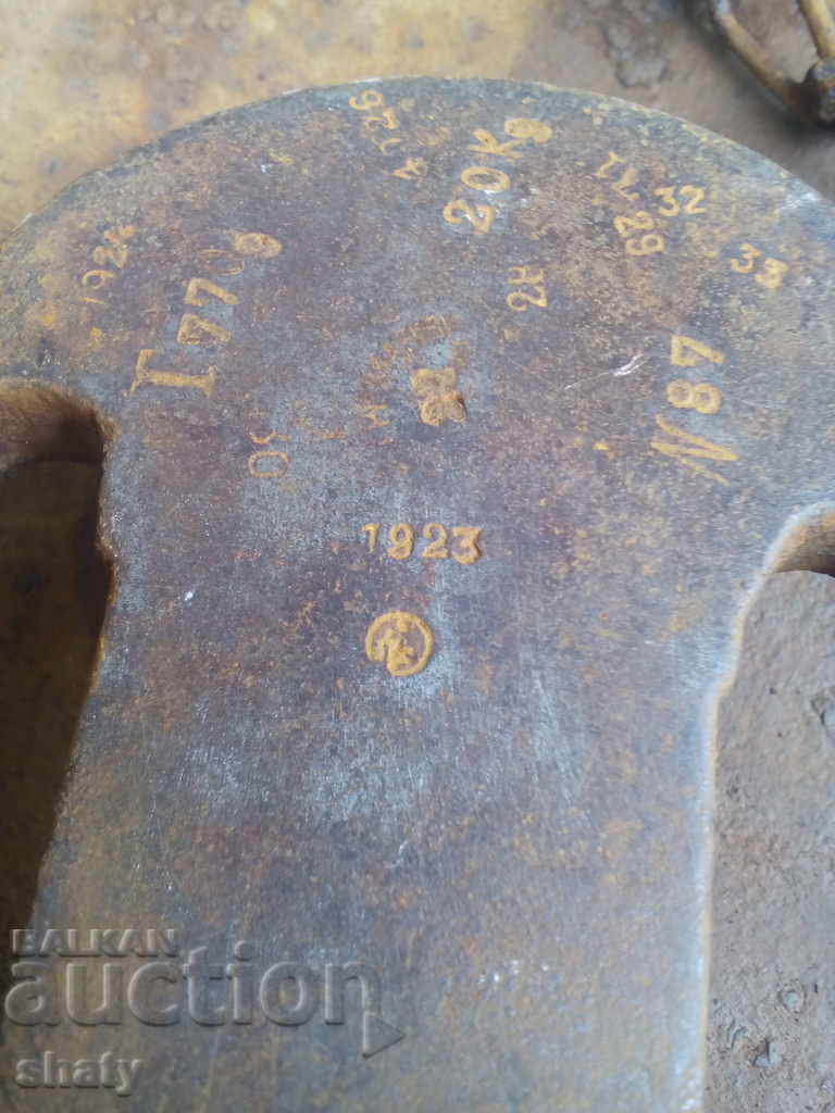 Old scale. Paltinza - 5 Old scale. Paltinza - 5