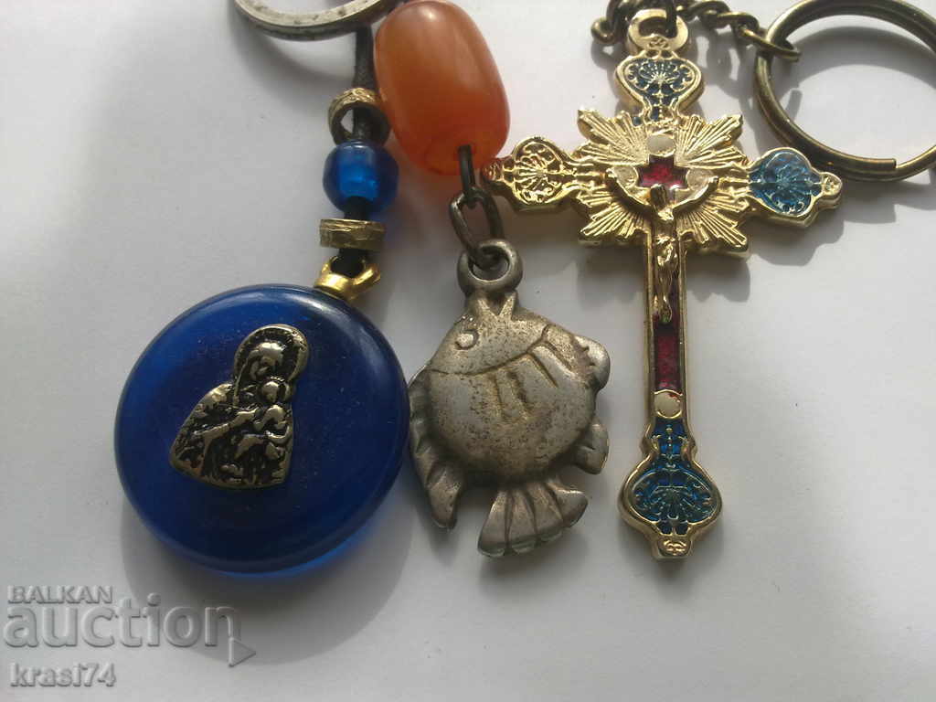 Key holders with price 6.00 BGN | € 3.07 Key holders with price 6.00 BGN | € 3.07