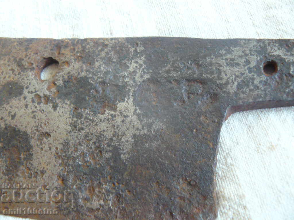 Auction Old forged chopper Auction Old forged chopper
